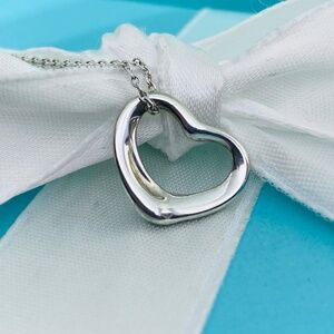 Tiffany & Co open heart Elsa Peretti 15mm silver 925 box / authentication